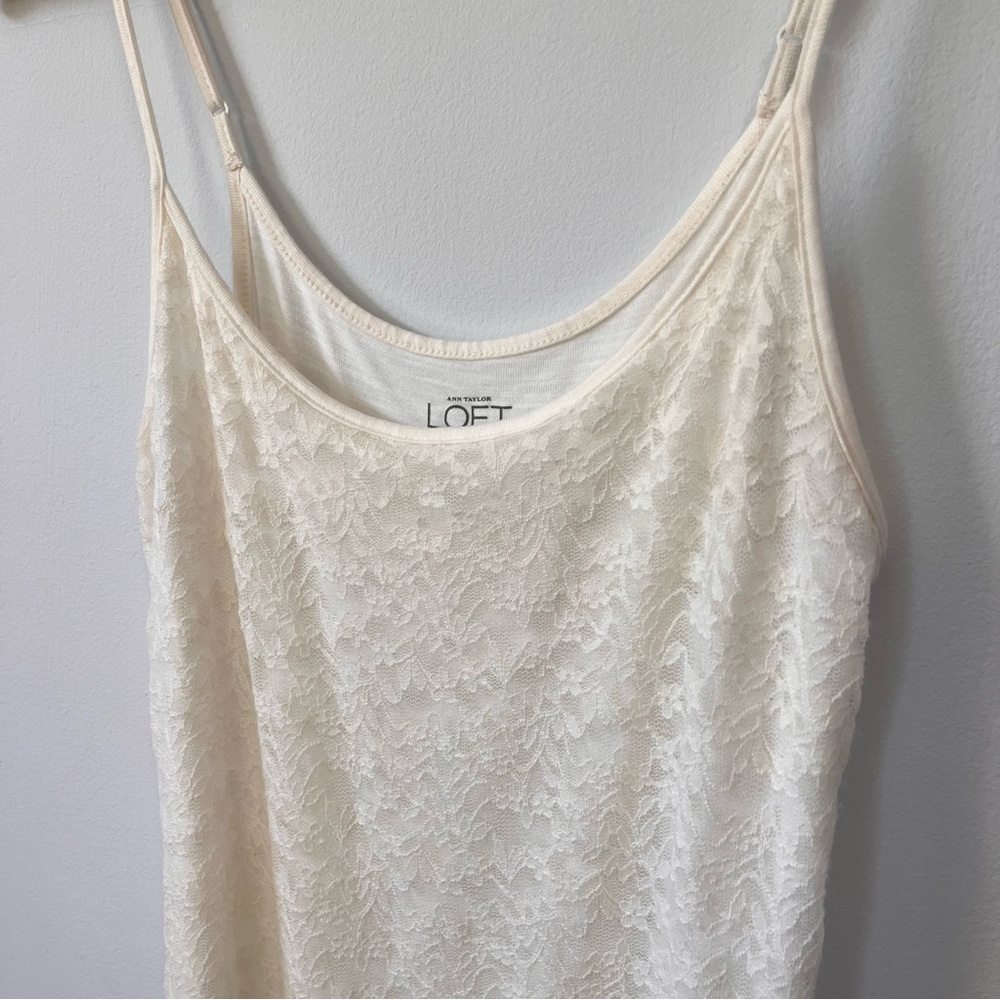 Ann Taylor LOFT Cream Lace Camisole, Size XS - Picture 4 of 12